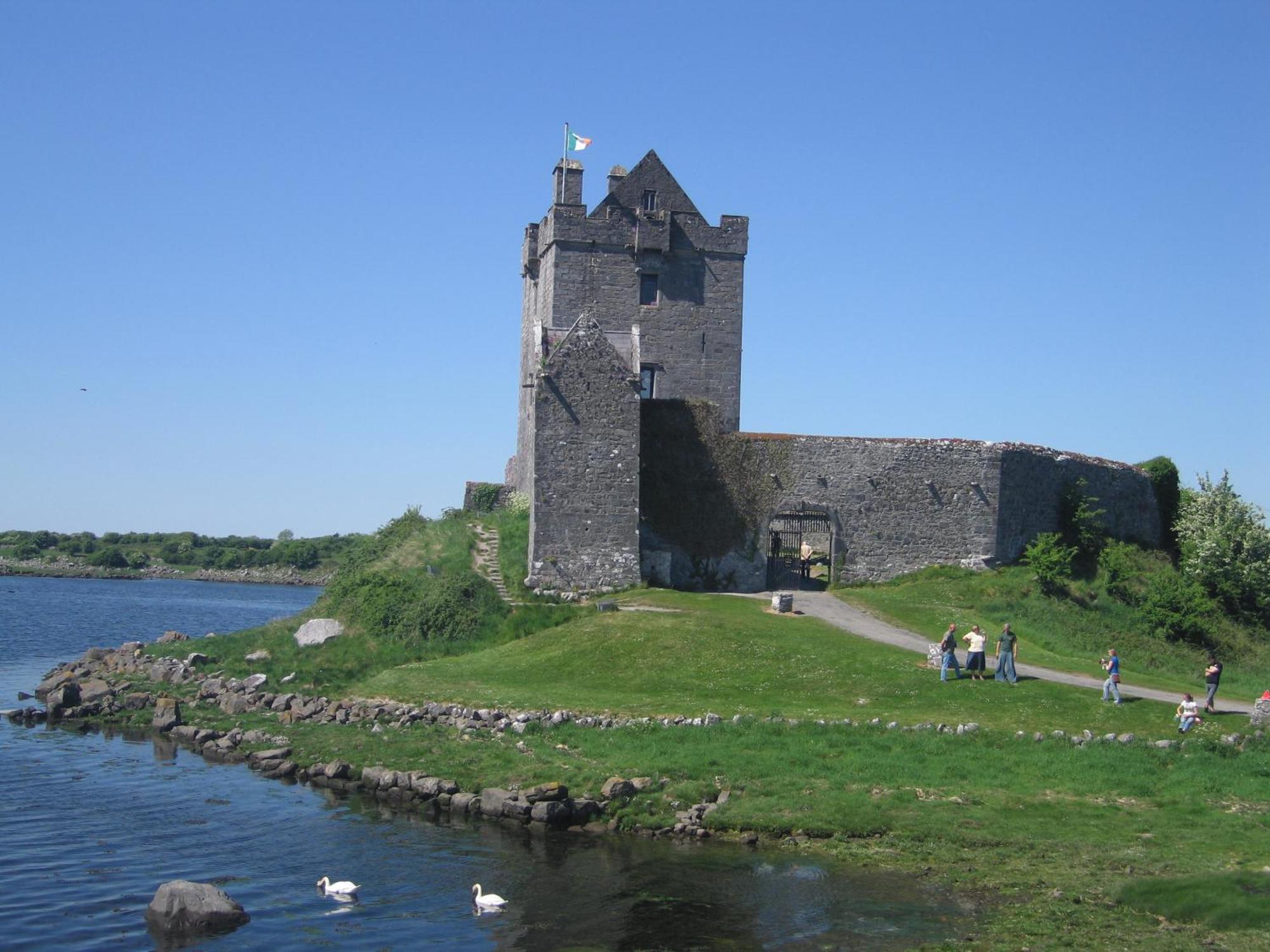 Kinvara Inn B&B Экстерьер фото